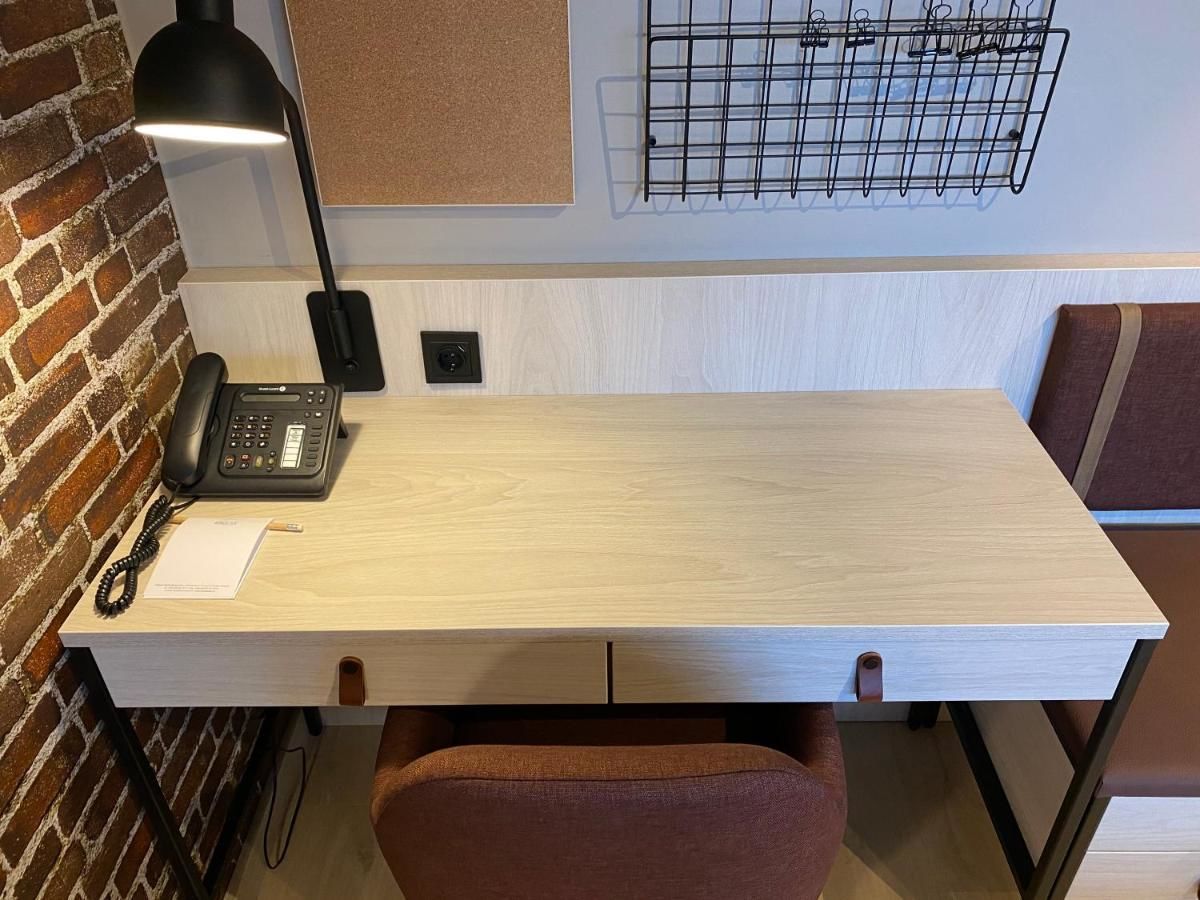 Отель Skyline Airport Hotel Вантаа